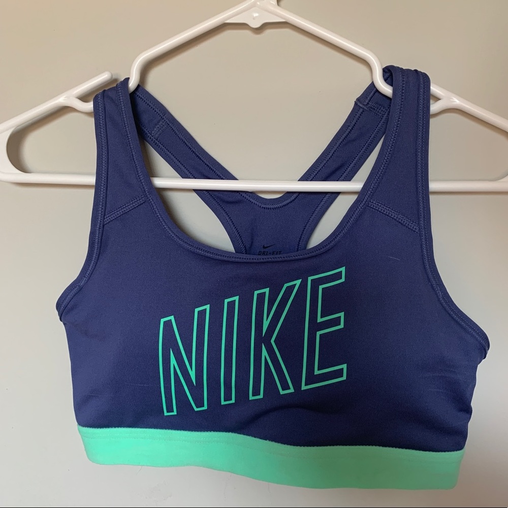 Nike sports bra